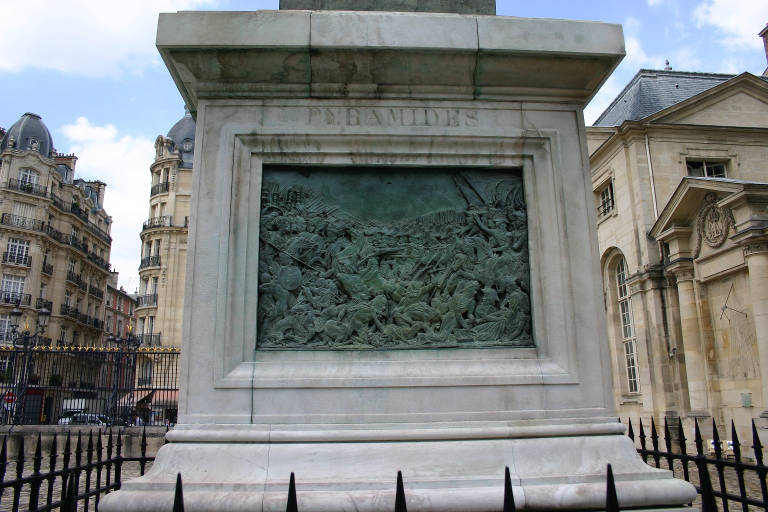 Dominique-Jean larrey's monument, Val-de-Grâce, Paris (12).JPG